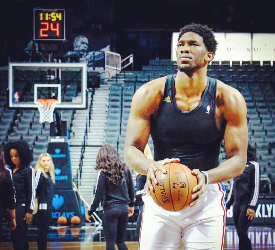 案腾出一些 案腾出一些